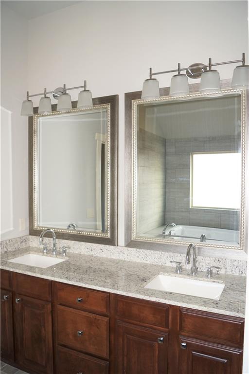 10825 Nw 95th Street Property Photo 18