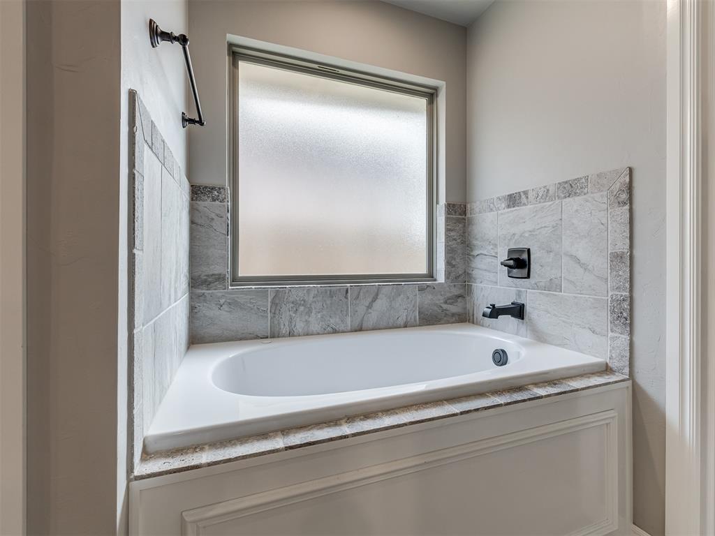 12316 Sw 31st Street Property Photo 18