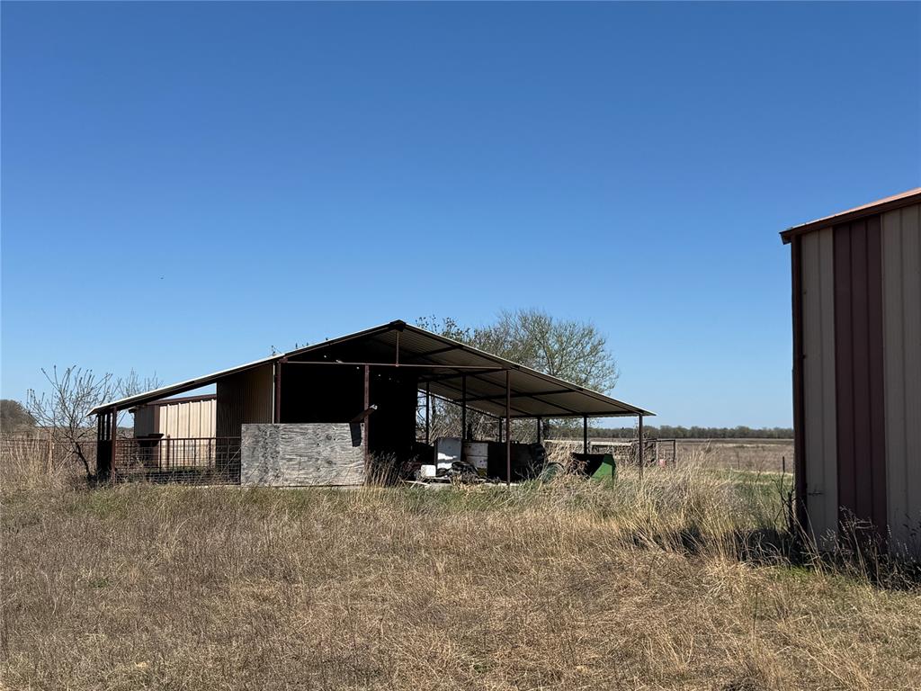 27502 Agate Road Property Photo 9