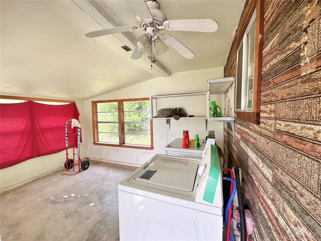 804 S Pottenger Avenue Property Photo 21