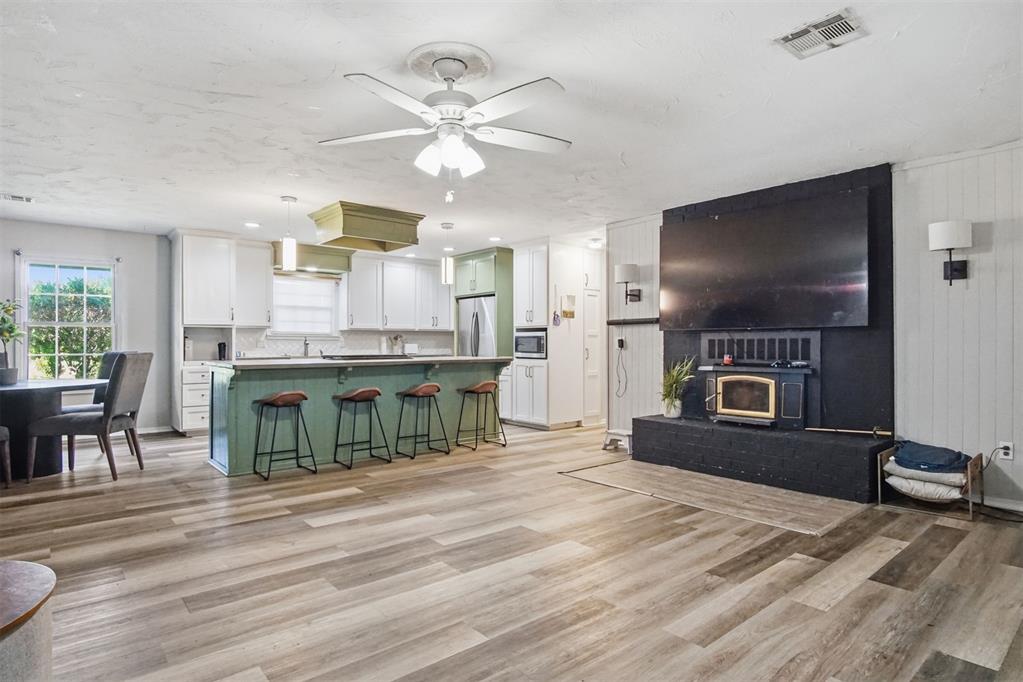 16374 Gml Court Property Photo 10