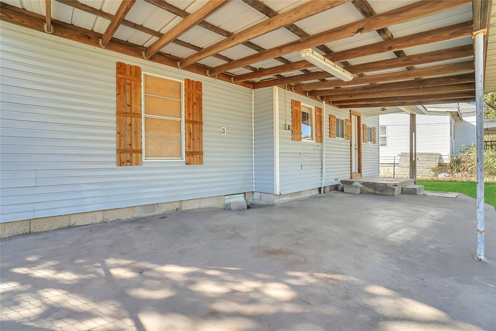 508 N Elm Property Photo 20
