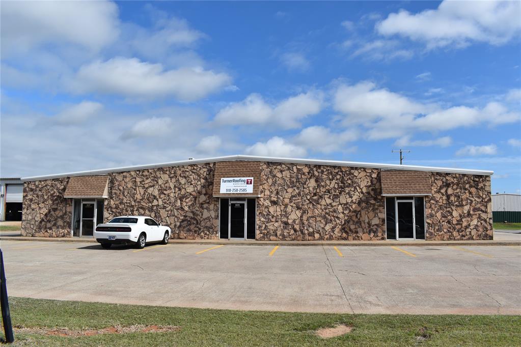 841 Industrial Drive Property Photo 3