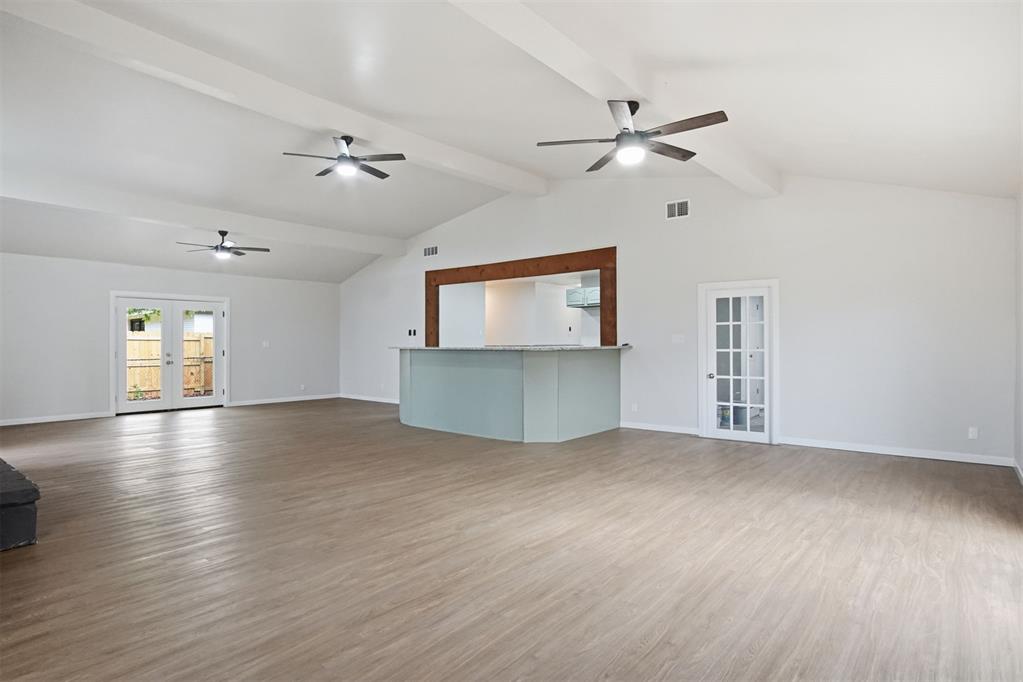 5101 Nw 47th Street Property Photo 24