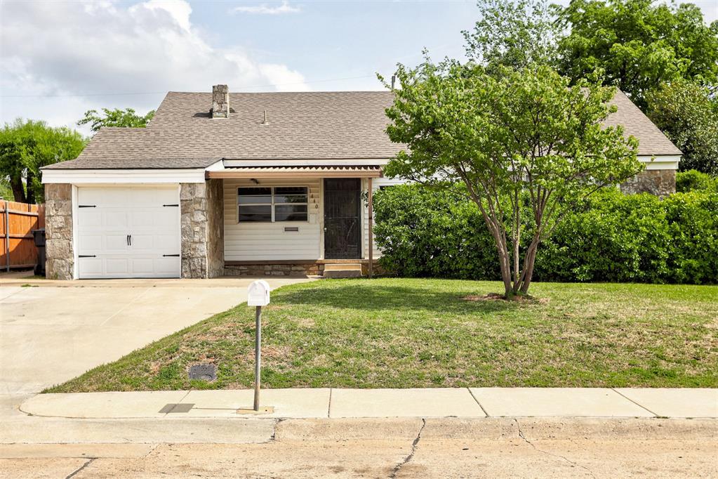1440 Johnston Drive Property Photo 1