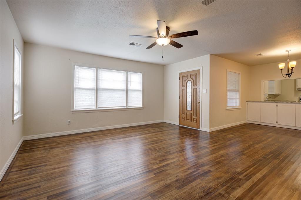 1440 Johnston Drive Property Photo 8