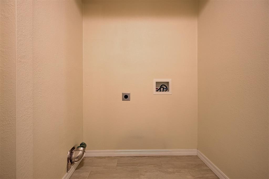 1440 Johnston Drive Property Photo 33