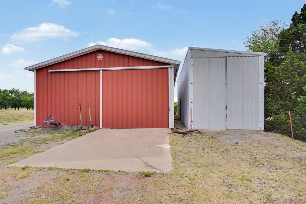 202 Whiteshield Street Property Photo 45