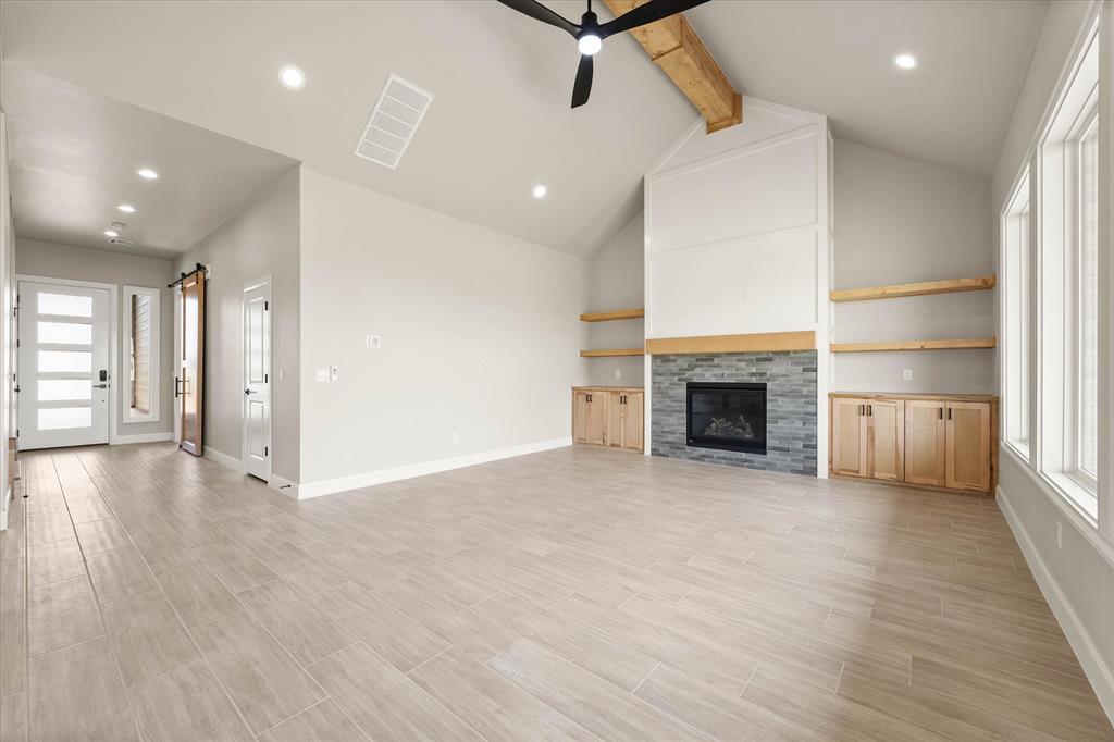 15609 Egerton Place Property Photo 9