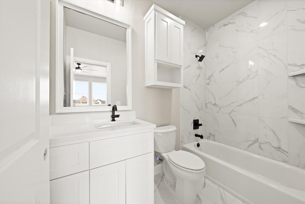15609 Egerton Place Property Photo 32