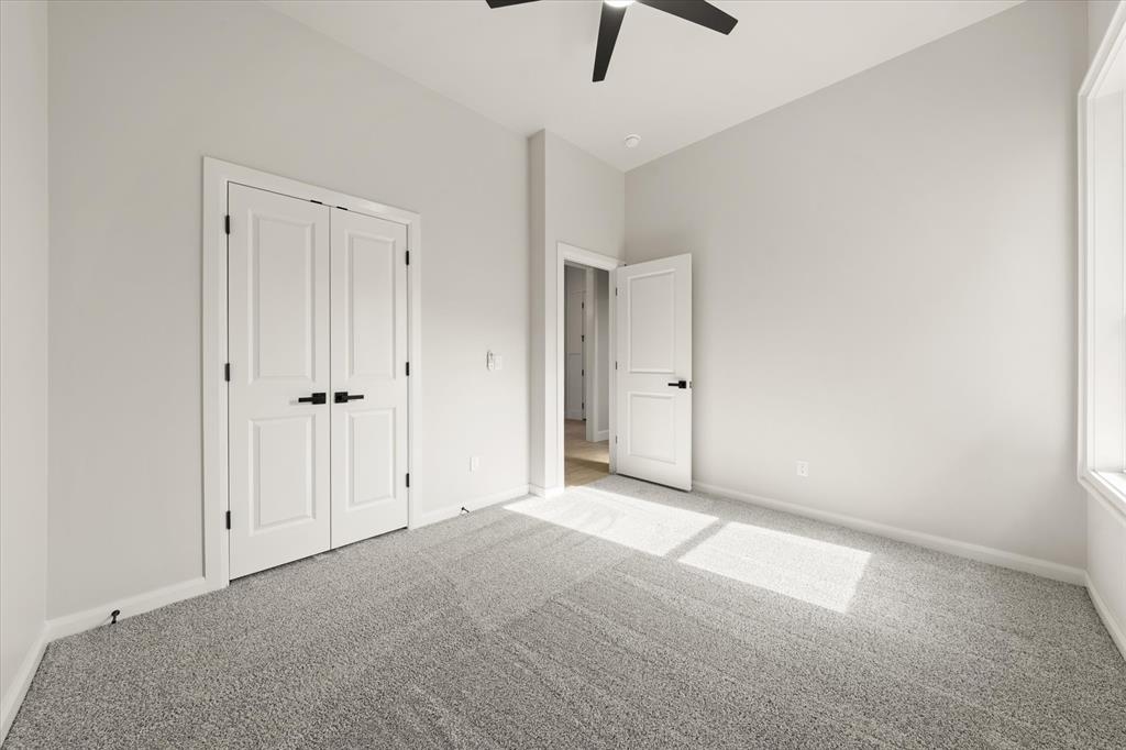 15613 Egerton Place Property Photo 35