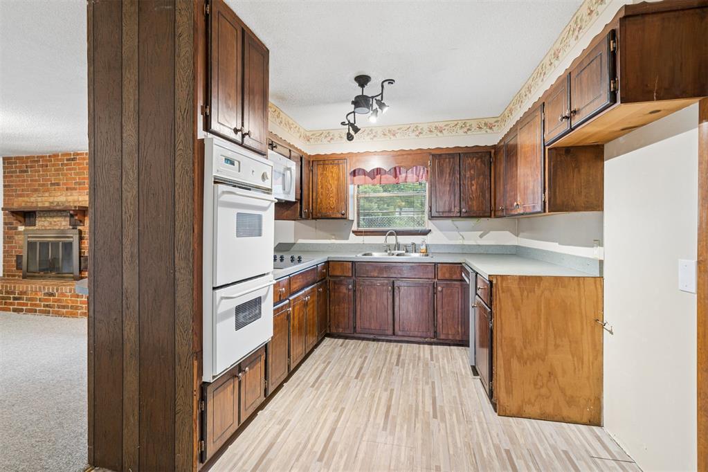 13979 State Highway 76 Property Photo 16