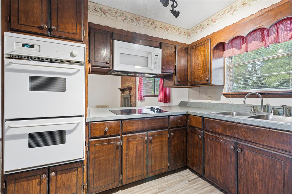 13979 State Highway 76 Property Photo 18