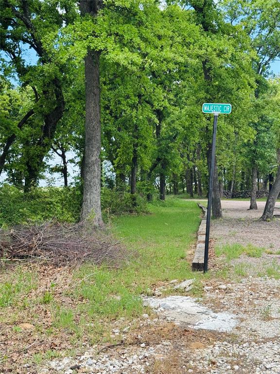 Majestic Circle Property Photo 3