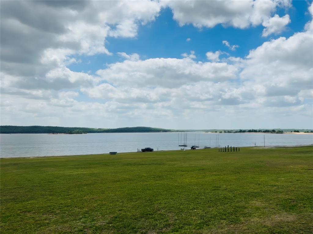 Majestic Circle Property Photo 5