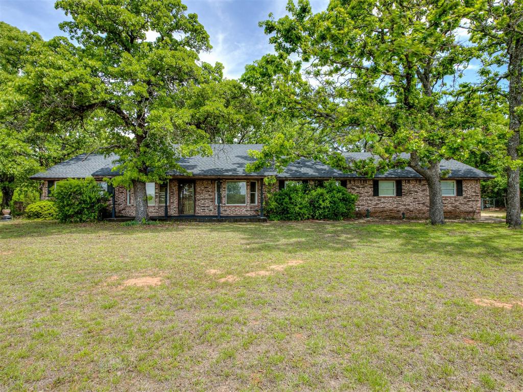 8600 Towering Oaks Property Photo 2