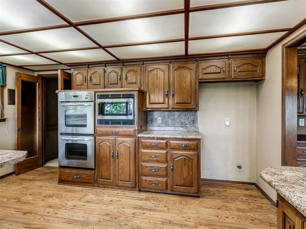 8600 Towering Oaks Property Photo 15