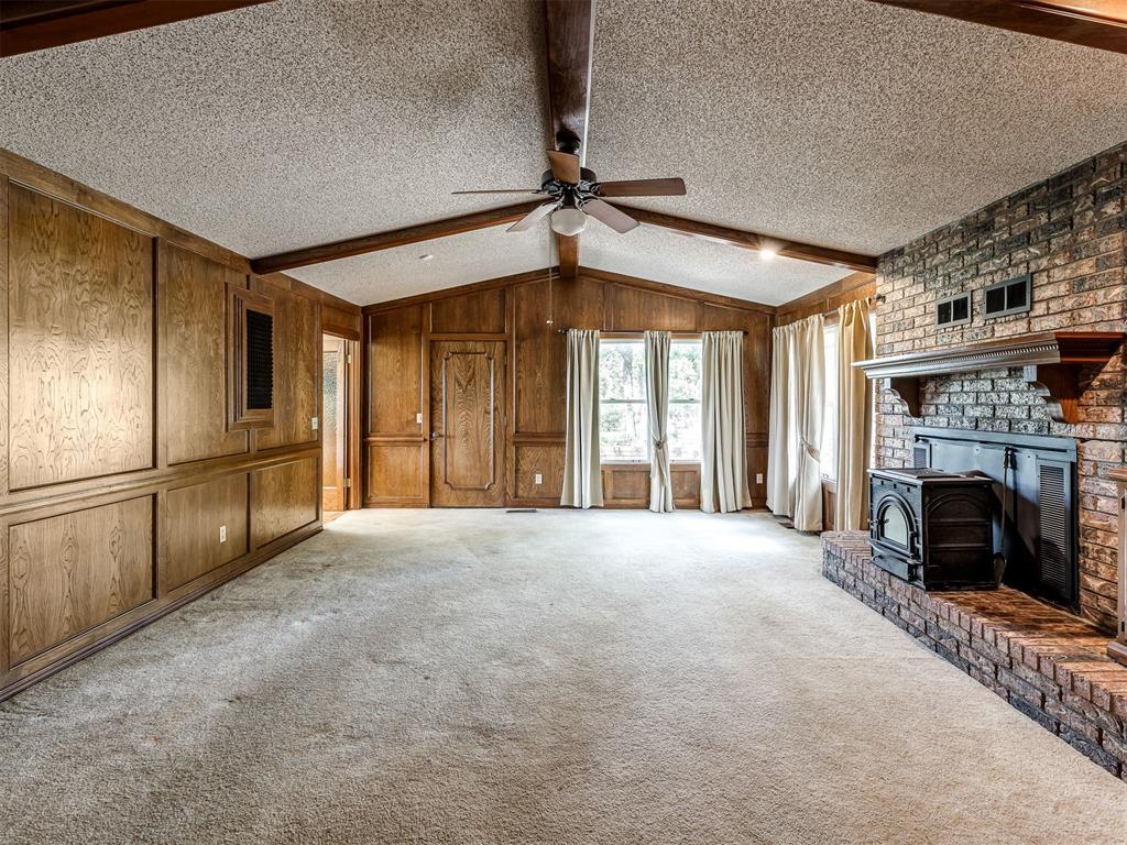 8600 Towering Oaks Property Photo 19