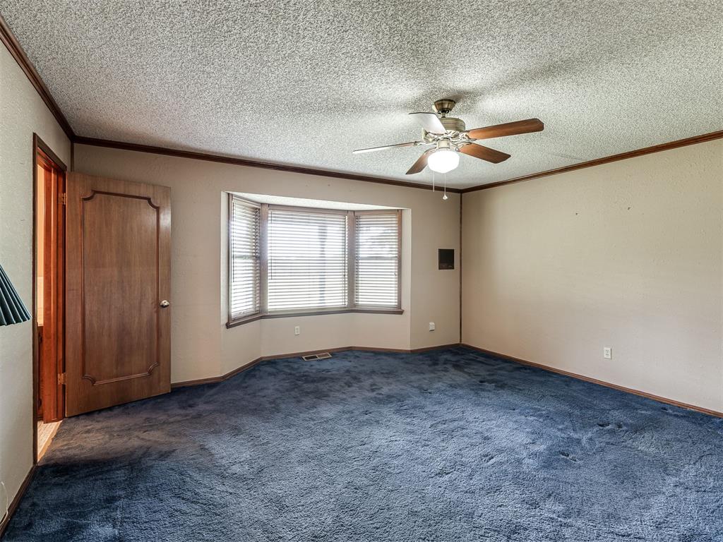 8600 Towering Oaks Property Photo 24