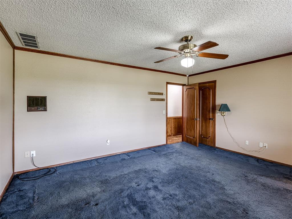8600 Towering Oaks Property Photo 26