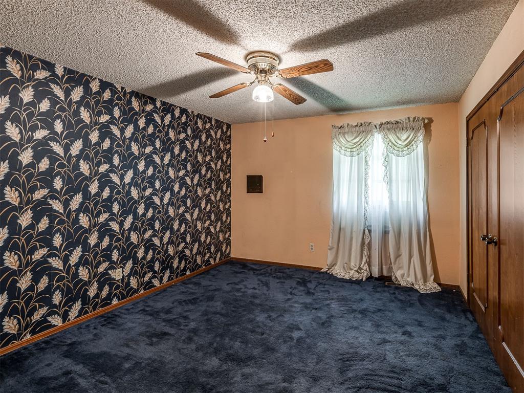 8600 Towering Oaks Property Photo 37