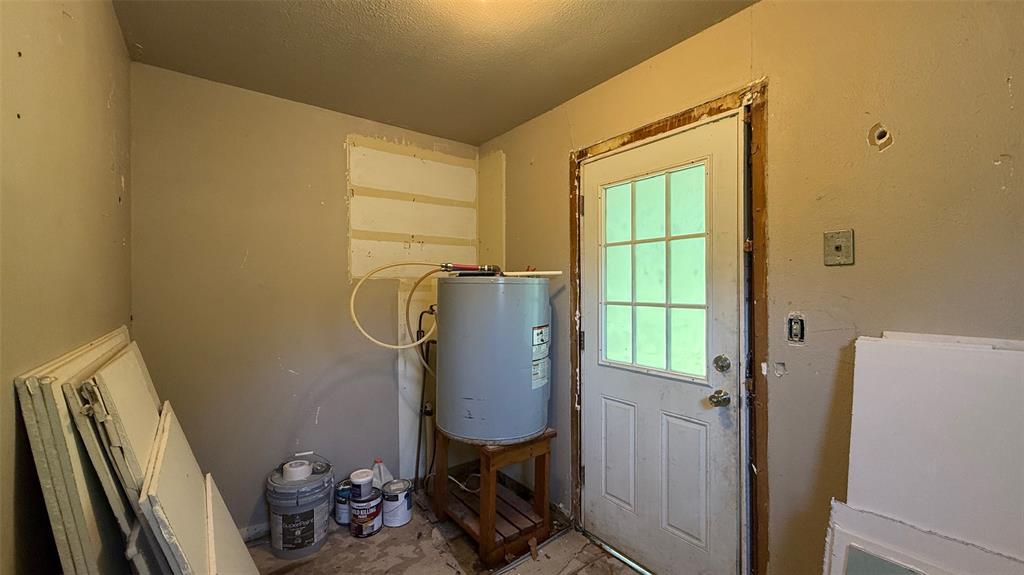1226349 Property Photo 25