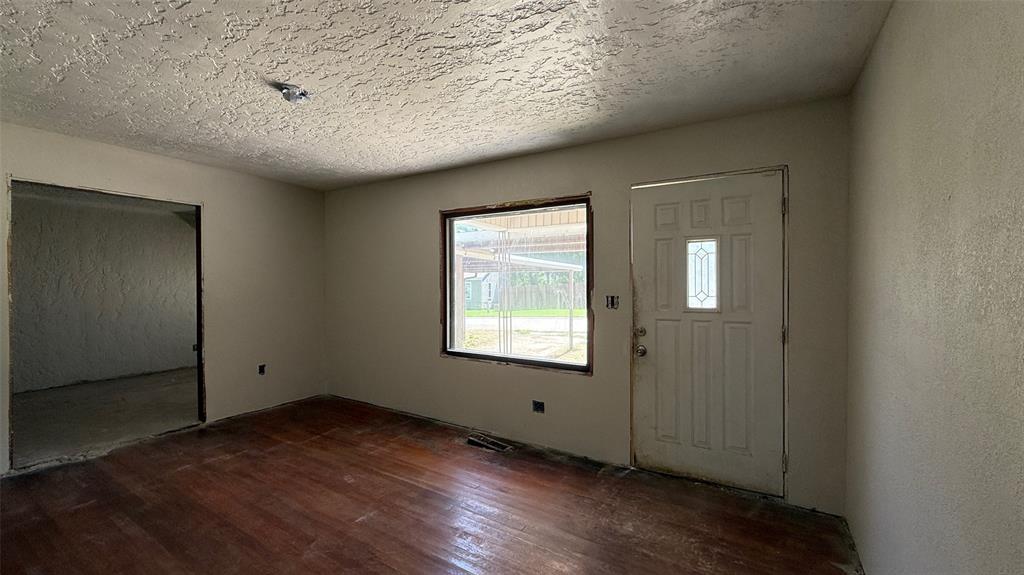 1226349 Property Photo 46