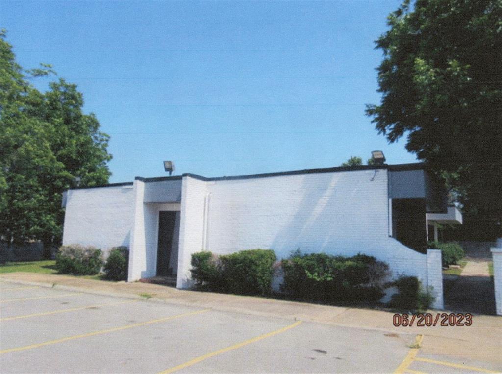 1226379 Property Photo 2