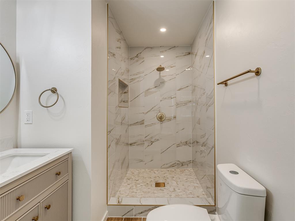 1723 W Park Place Property Photo 18