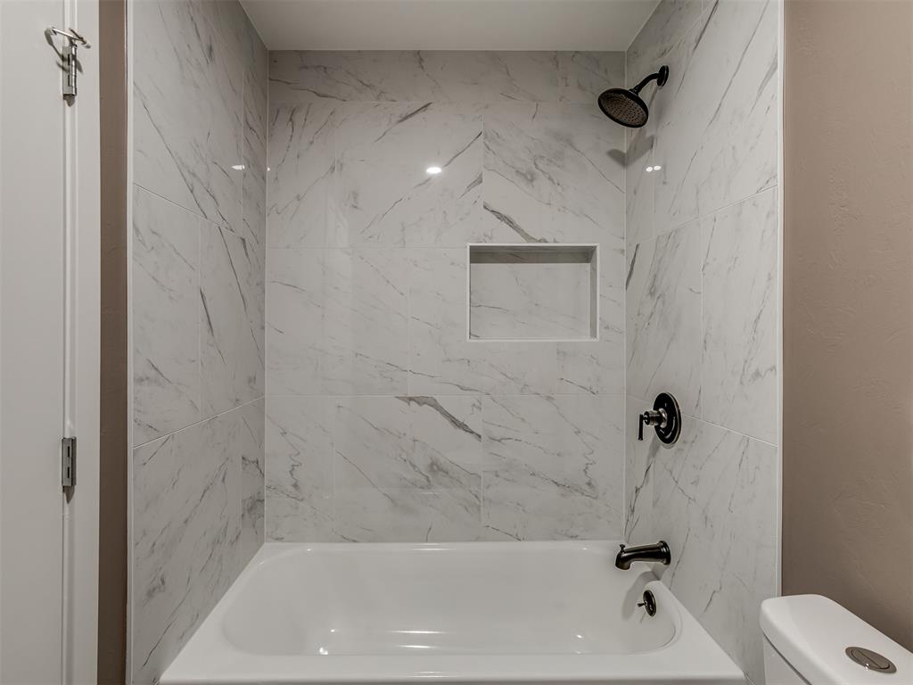 1723 W Park Place Property Photo 27