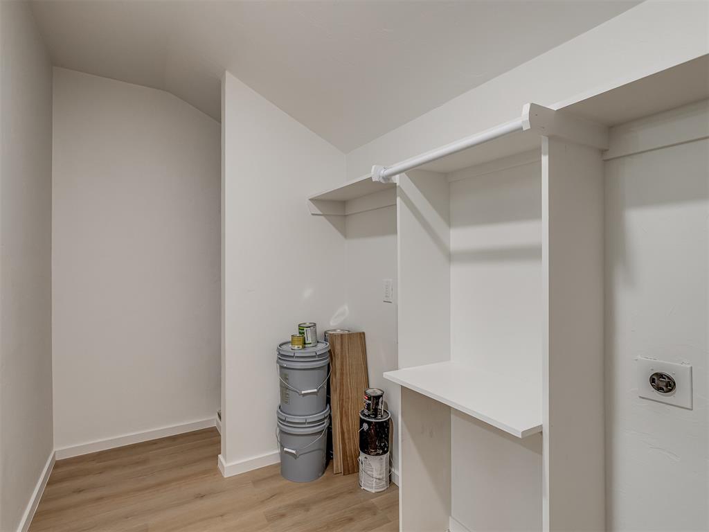1723 W Park Place Property Photo 28