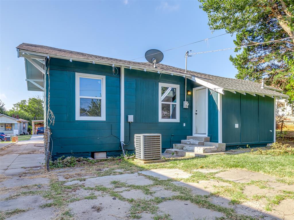 1723 W Park Place Property Photo 31