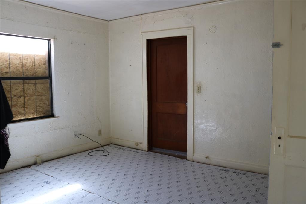 1226412 Property Photo 14