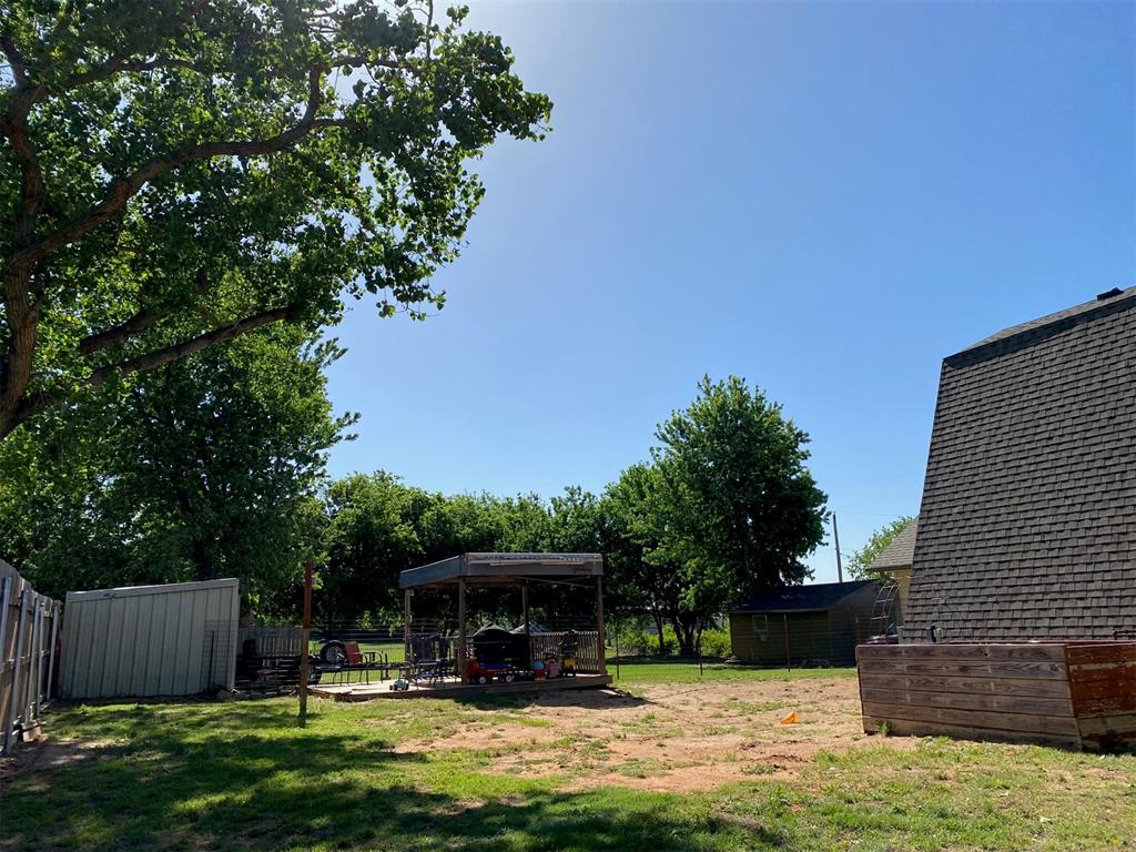 828 N Finney Way Property Photo 5
