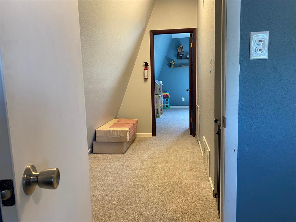 828 N Finney Way Property Photo 13