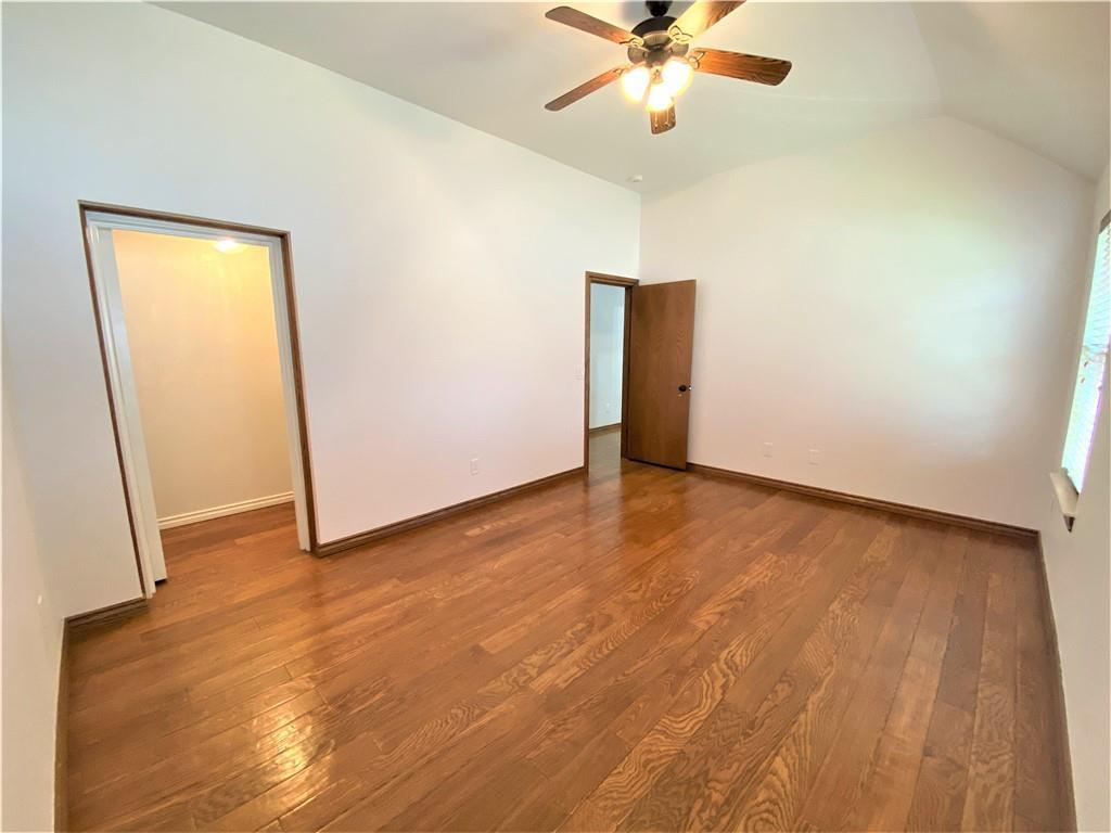 16700 Brewster Lane Property Photo 9