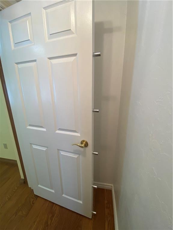 16700 Brewster Lane Property Photo 11