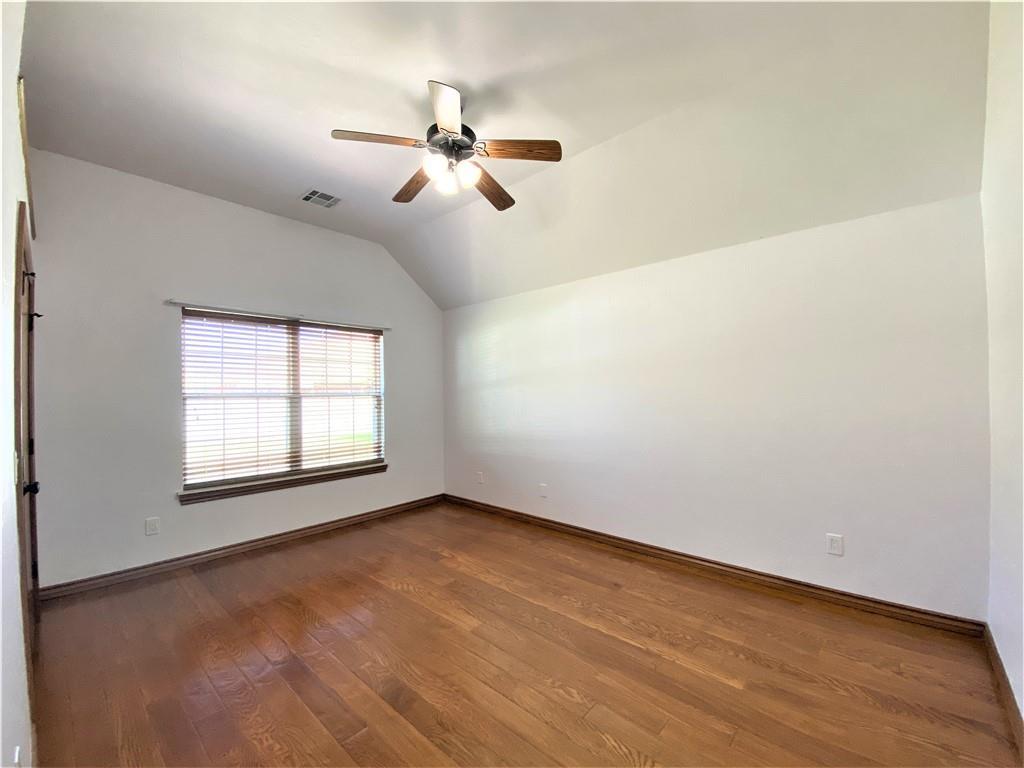 16700 Brewster Lane Property Photo 13