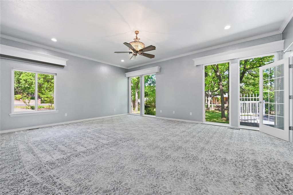 2500 Perth Drive Property Photo 23