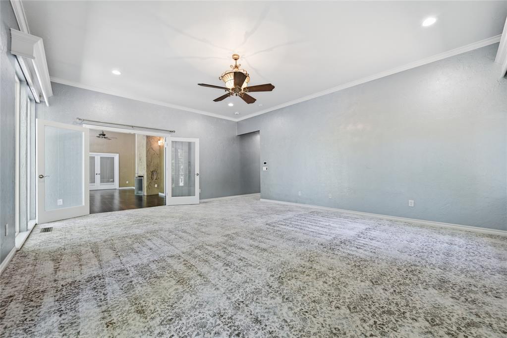2500 Perth Drive Property Photo 25