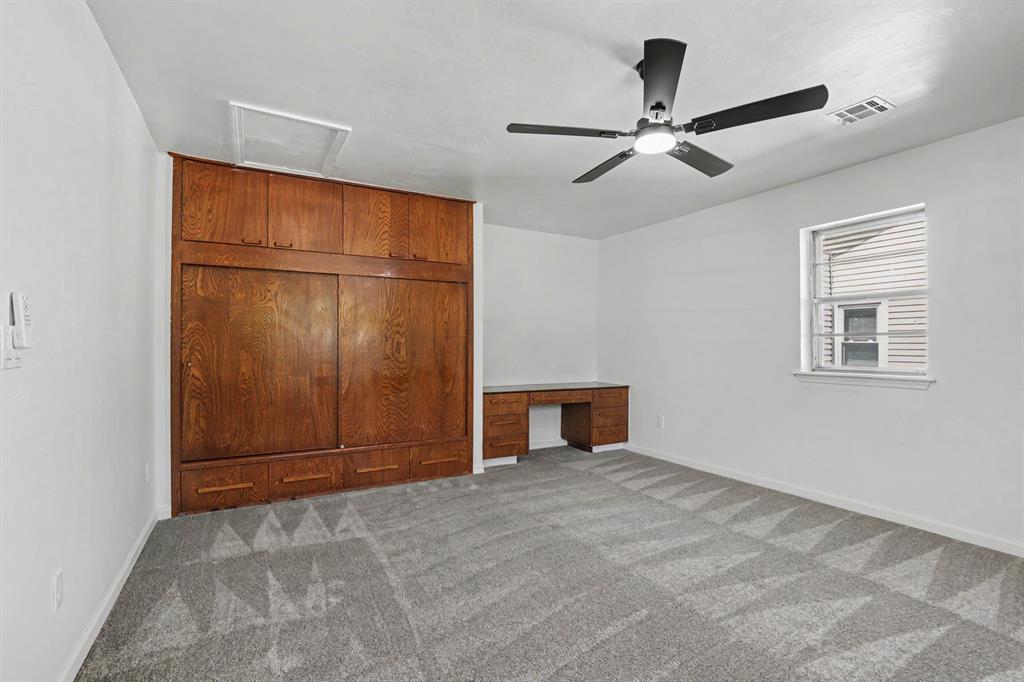210 E Vida Way Property Photo 11