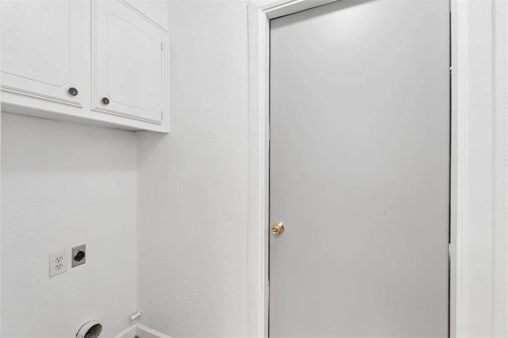 967 Heritage Mansion Property Photo 21