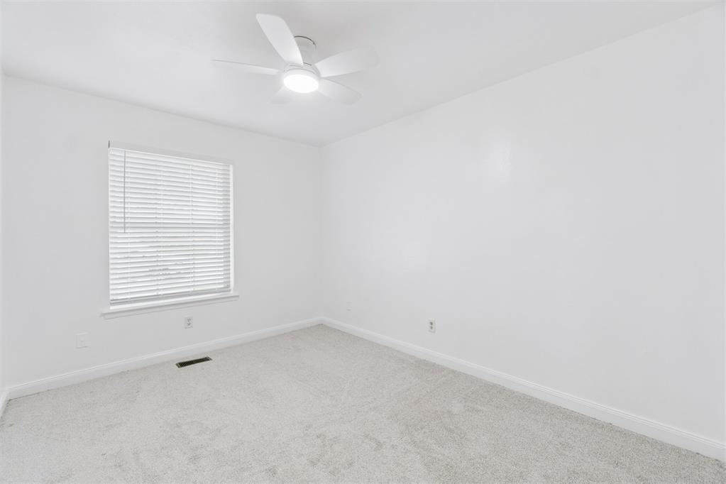 967 Heritage Mansion Property Photo 27