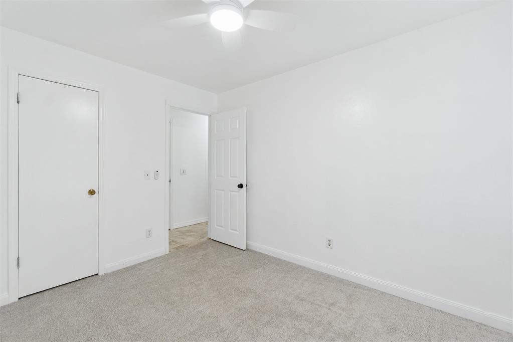 967 Heritage Mansion Property Photo 29