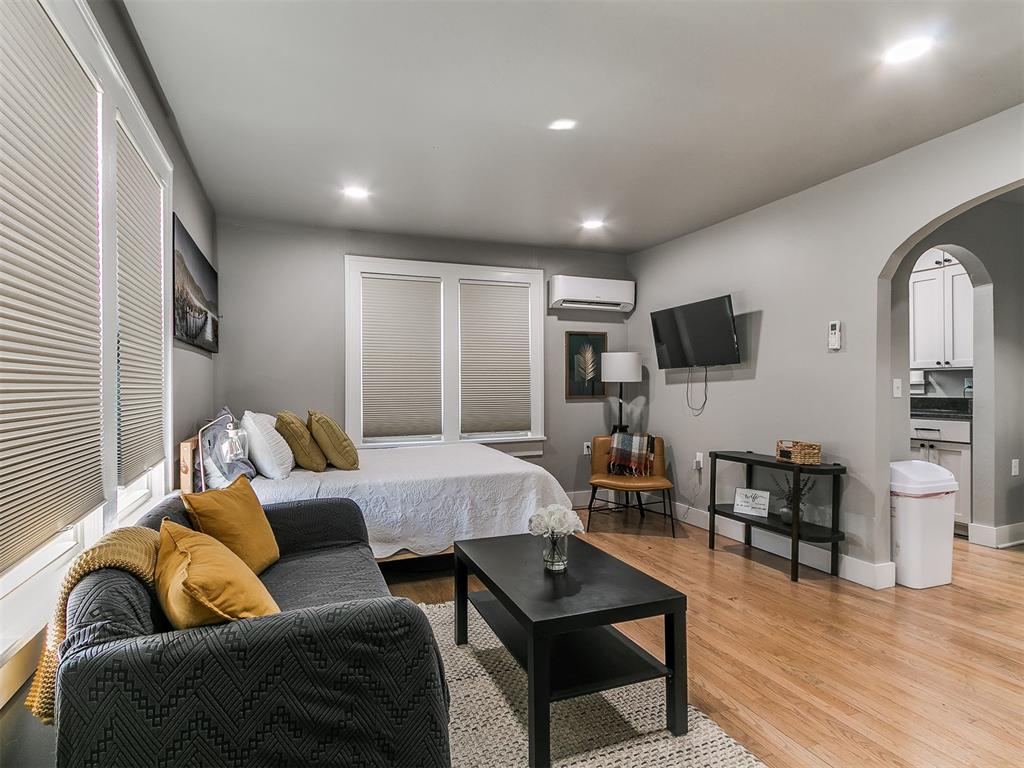 1805 N Gatewood Avenue 1 & 2 Property Photo 19
