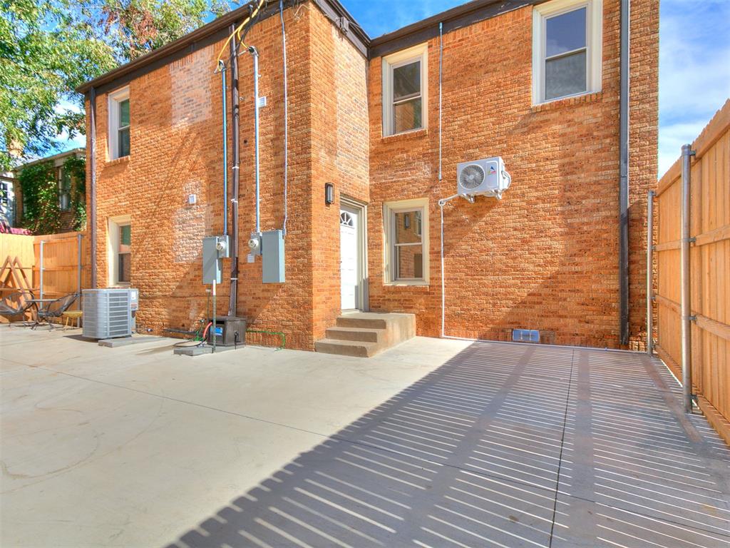 1805 N Gatewood Avenue 1 & 2 Property Photo 32