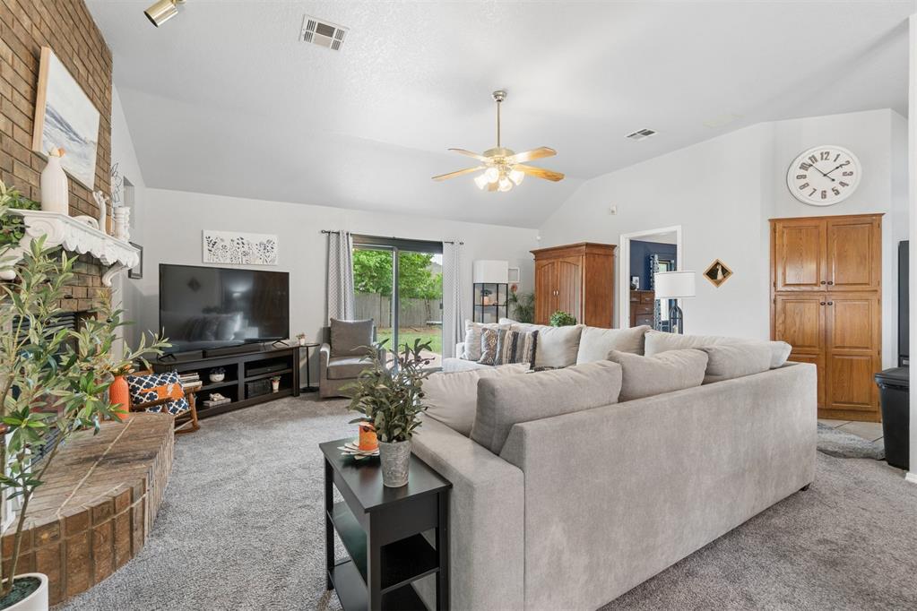 1708 Rocky Mountain Way Property Photo 8