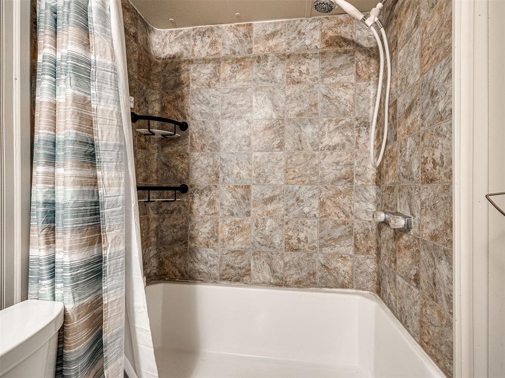 9201 E Slaughterville Road Property Photo 41