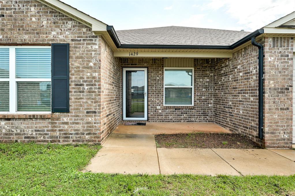 1429 Quartz Place Property Photo 2