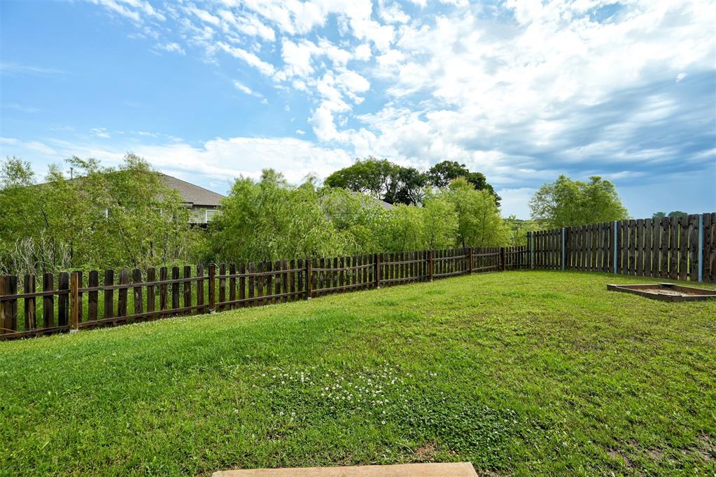 1429 Quartz Place Property Photo 23